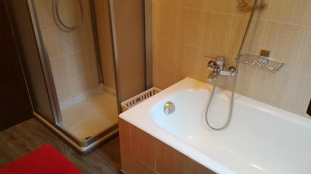 Valtellinaguesthouse Delebio Apartment